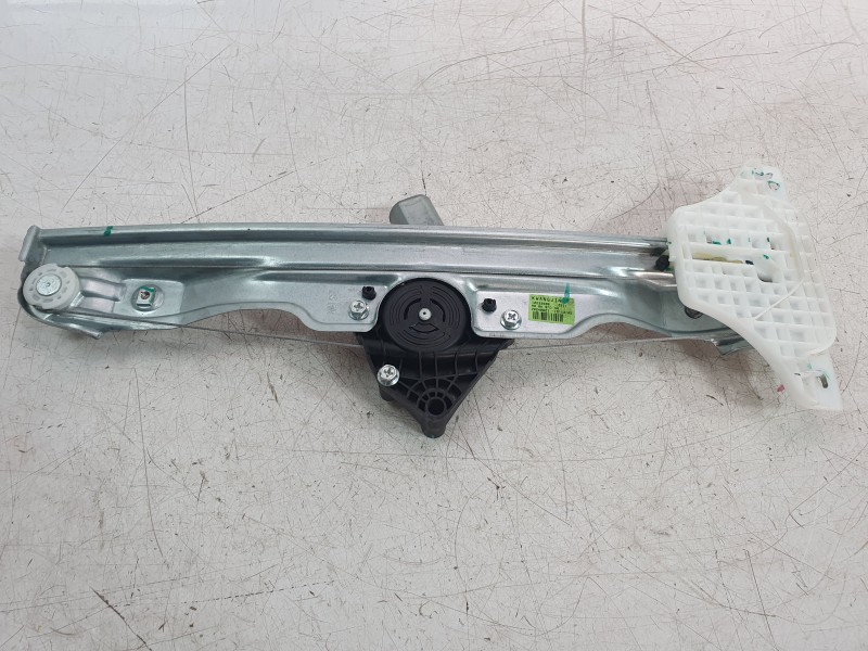 Recambio de elevalunas trasero derecho para mg zs suv (azs1) 1.5 vti referencia OEM IAM 10233938  