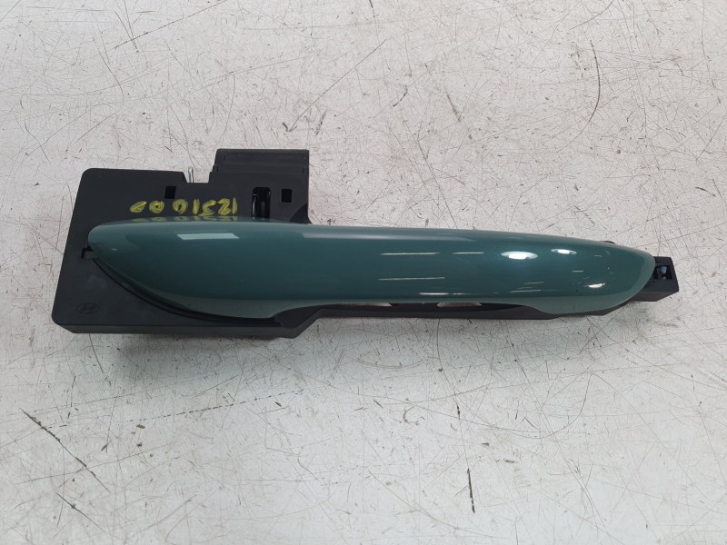 Recambio de maneta exterior delantera derecha para hyundai i10 iii (ac3, ai3) 1.0 mpi referencia OEM IAM 82661K7060  