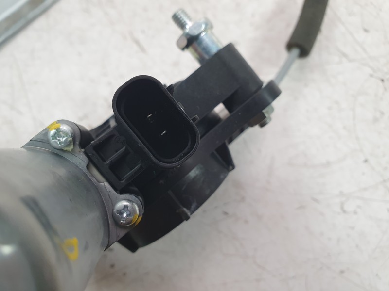 Recambio de elevalunas delantero derecho para hyundai i10 iii (ac3, ai3) 1.0 mpi referencia OEM IAM 82404K6010  