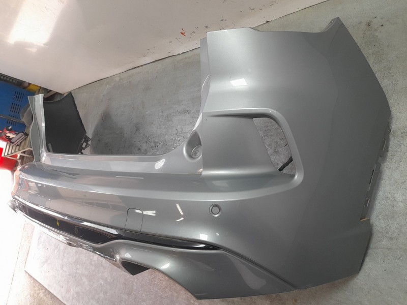 Recambio de paragolpes trasero para ford kuga iii referencia OEM IAM 2500108  