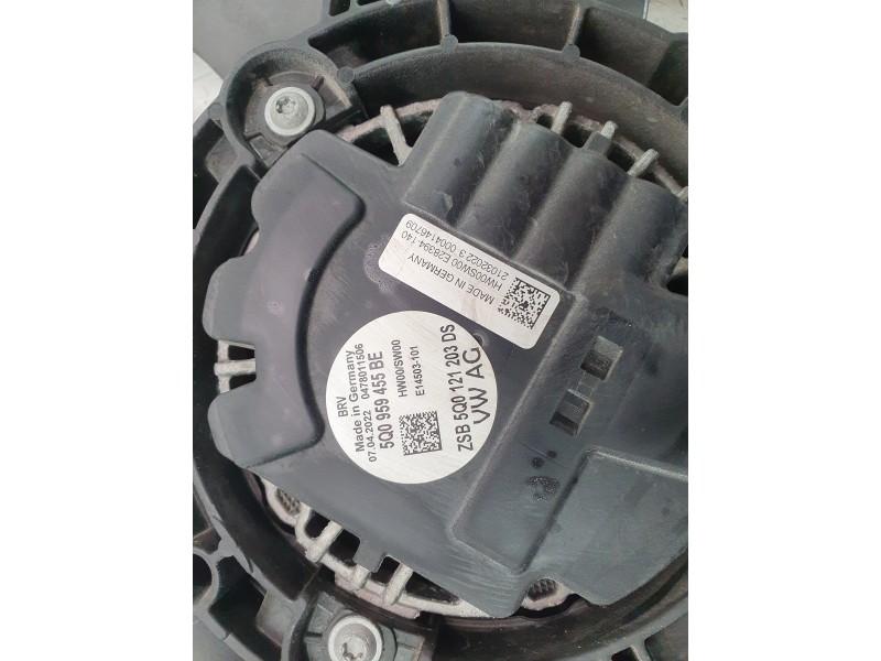 Recambio de electroventilador para seat leon (kl1, klg) 2.0 tdi referencia OEM IAM 5WA121203F  