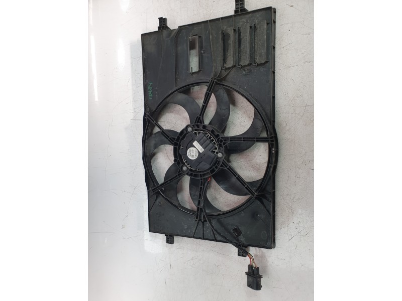 Recambio de electroventilador para seat leon (kl1, klg) 2.0 tdi referencia OEM IAM 5WA121203F  