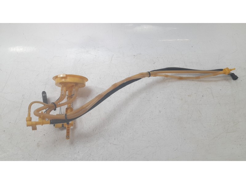 Recambio de bomba combustible para bmw x1 (e84) xdrive 20d referencia OEM IAM A2C53216247  