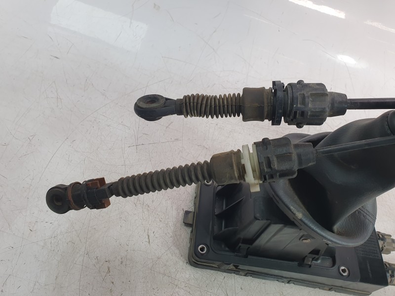 Recambio de palanca cambio para dacia duster (hs_) 1.2 tce 125 referencia OEM IAM 8200688309  