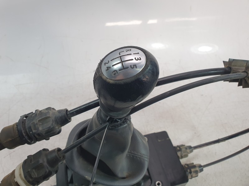 Recambio de palanca cambio para dacia duster (hs_) 1.2 tce 125 referencia OEM IAM 8200688309  