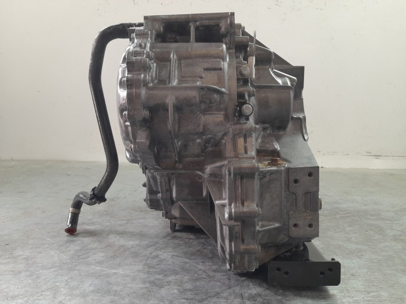 Recambio de caja cambios para toyota rav4 hybrid 4x2 advance referencia OEM IAM 3090042020  