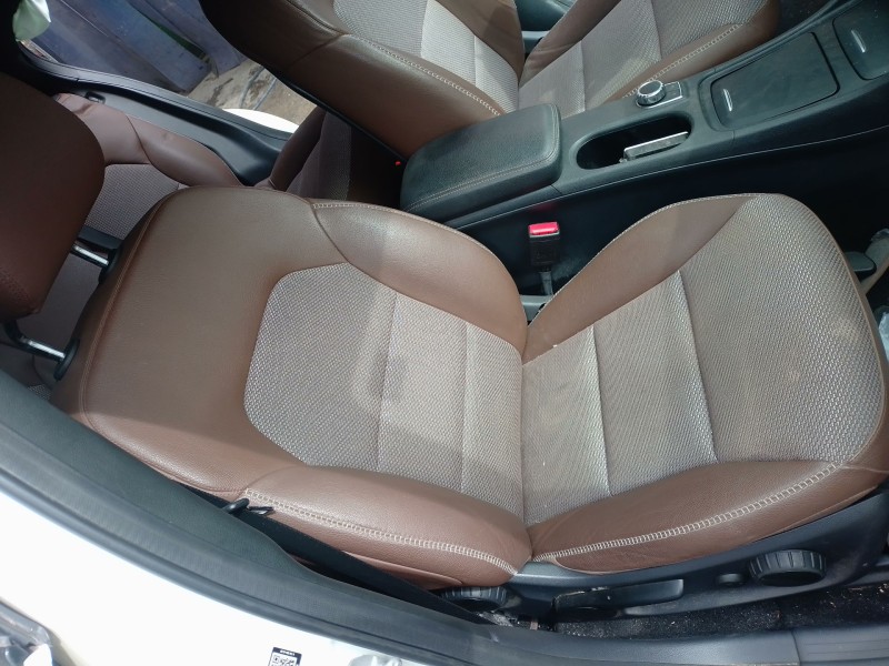 Recambio de juego asientos completo para mercedes-benz clase gla (x156) gla 200 cdi / d (156.908) referencia OEM IAM   