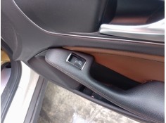 MANDO ELEVALUNAS DELANTERO DERECHO 