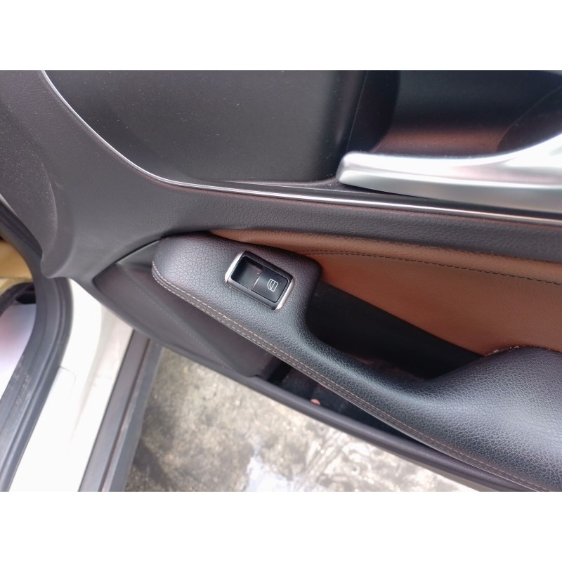 Recambio de mando elevalunas delantero derecho para mercedes-benz clase gla (x156) gla 200 cdi / d (156.908) referencia OEM IAM 