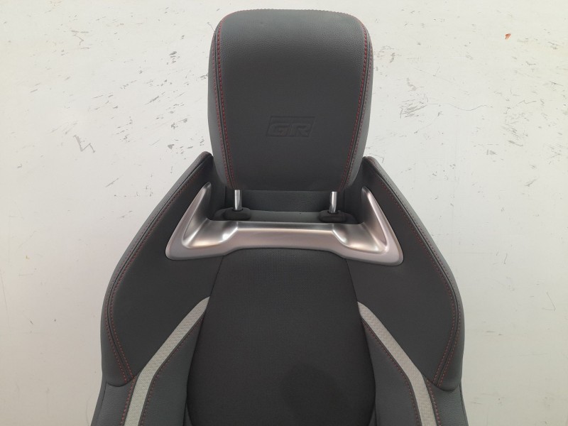 Recambio de asiento delantero izquierdo para toyota corolla fastback (_e21_) 1.8 hybrid (zwe211) referencia OEM IAM   