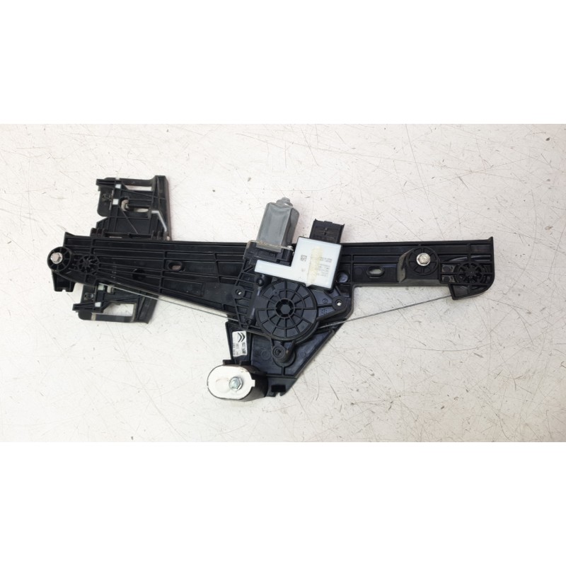 Recambio de elevalunas trasero derecho para citroën c4 iii (ba_, bb_, bc_) 1.2 puretech 130 (bahnsa, bahnsb) referencia OEM IAM 