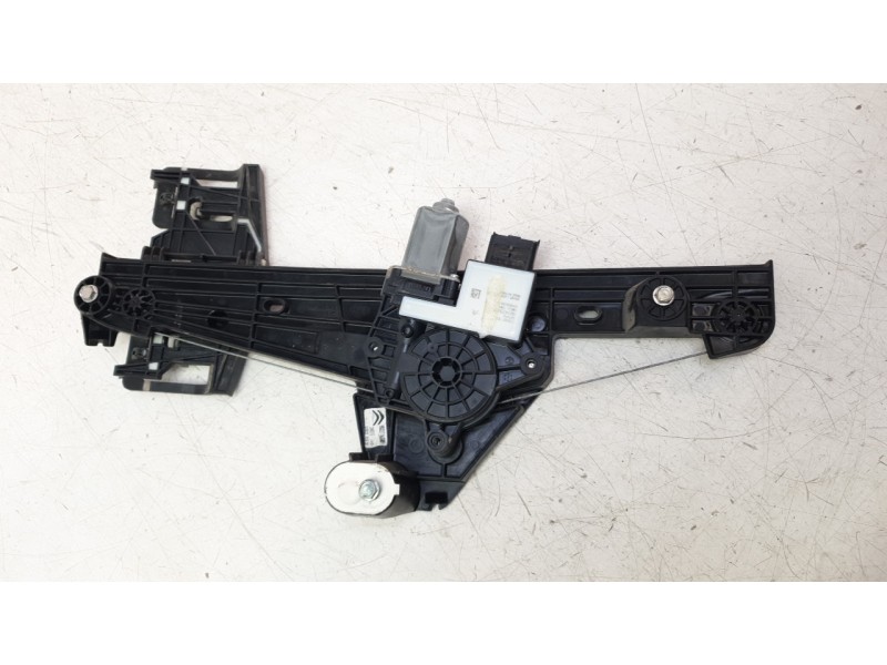 Recambio de elevalunas trasero derecho para citroën c4 iii (ba_, bb_, bc_) 1.2 puretech 130 (bahnsa, bahnsb) referencia OEM IAM 