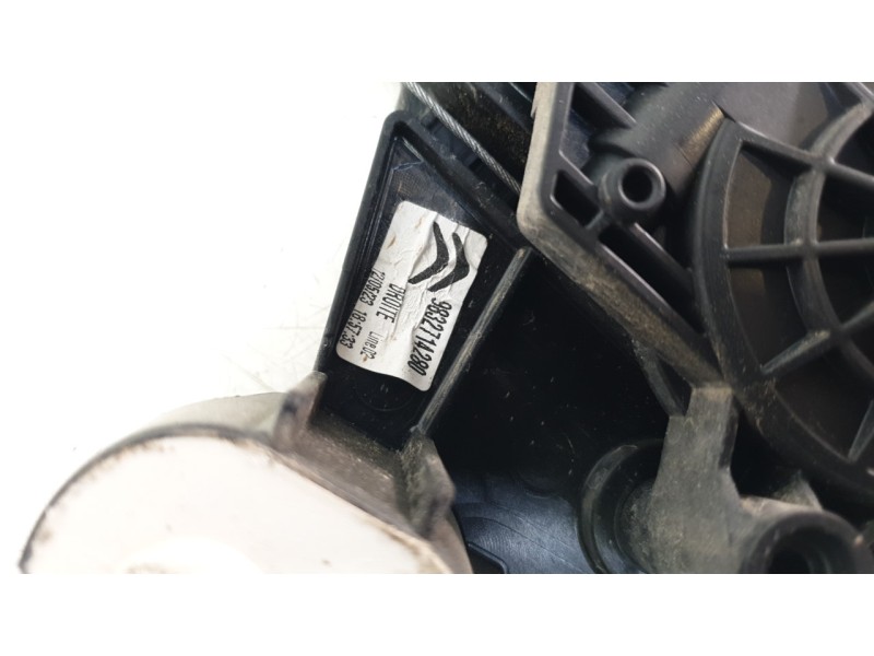 Recambio de elevalunas trasero derecho para citroën c4 iii (ba_, bb_, bc_) 1.2 puretech 130 (bahnsa, bahnsb) referencia OEM IAM 