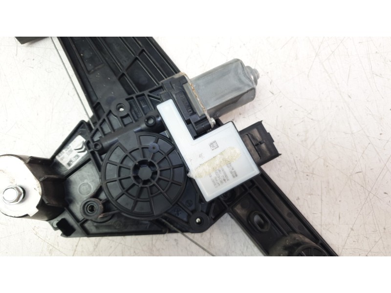 Recambio de elevalunas trasero derecho para citroën c4 iii (ba_, bb_, bc_) 1.2 puretech 130 (bahnsa, bahnsb) referencia OEM IAM 