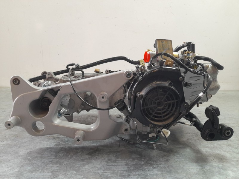Recambio de motor completo para lambretta v200 special flex special flex referencia OEM IAM XS1P61QMK2  
