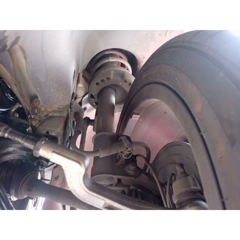Recambio de amortiguador delantero derecho para mercedes-benz clase gla (x156) gla 200 cdi / d (156.908) referencia OEM IAM   