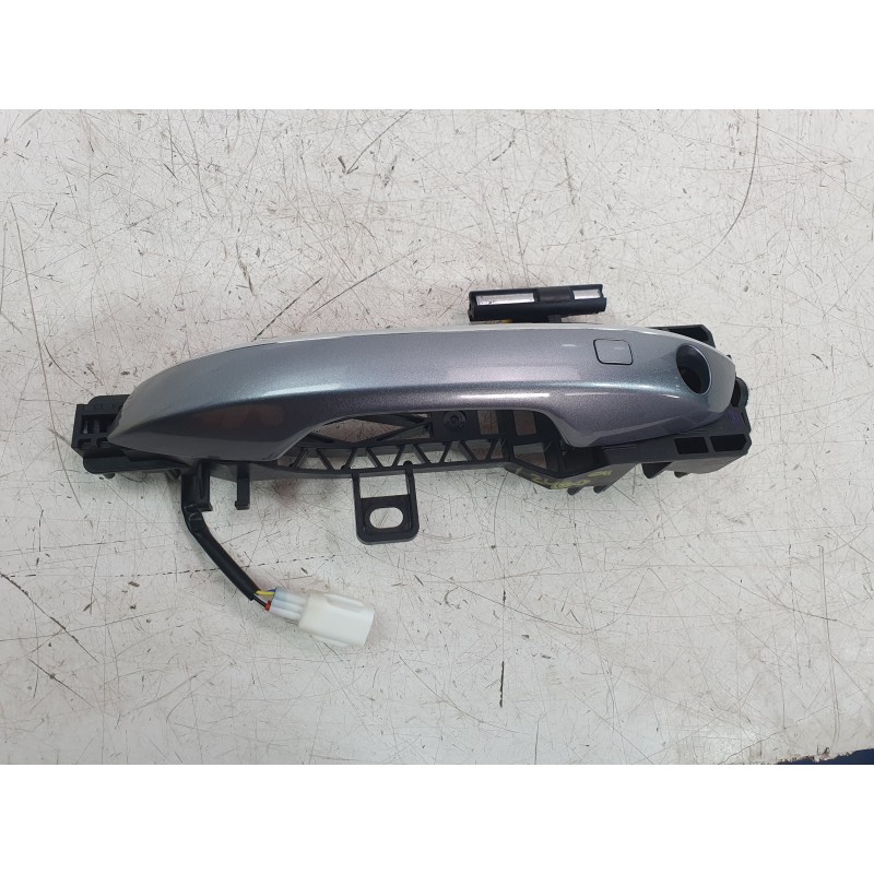 Recambio de maneta exterior delantera izquierda para byd seal u 1.5 plug-in hybrid awd referencia OEM IAM SA3F6205100  