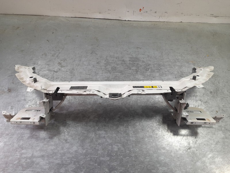 Recambio de travesaño superior para land rover discovery sport (l550) 2.0 d 4x4 referencia OEM IAM BJ3216778AC  