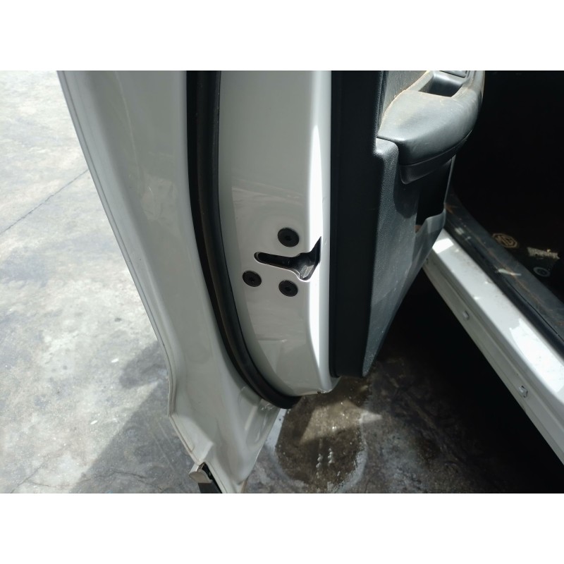 Recambio de cerradura puerta delantera izquierda para mg zs suv (azs1) 1.5 vti referencia OEM IAM   