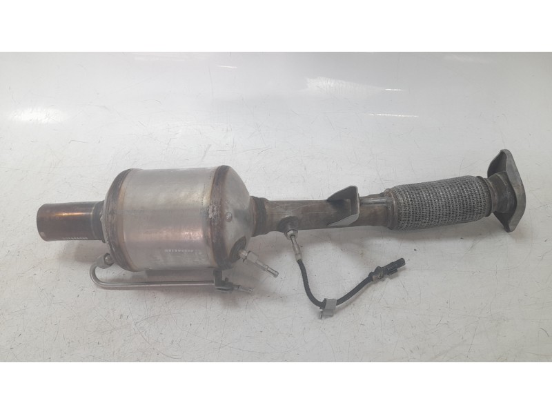 Recambio de filtro de particulas para mercedes-benz b-klasse (bm 247) b 180 referencia OEM IAM A2464913700  