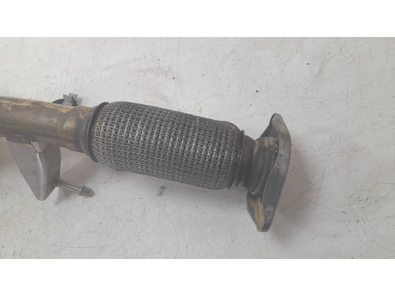 Recambio de filtro de particulas para mercedes-benz b-klasse (bm 247) b 180 referencia OEM IAM A2464913700  