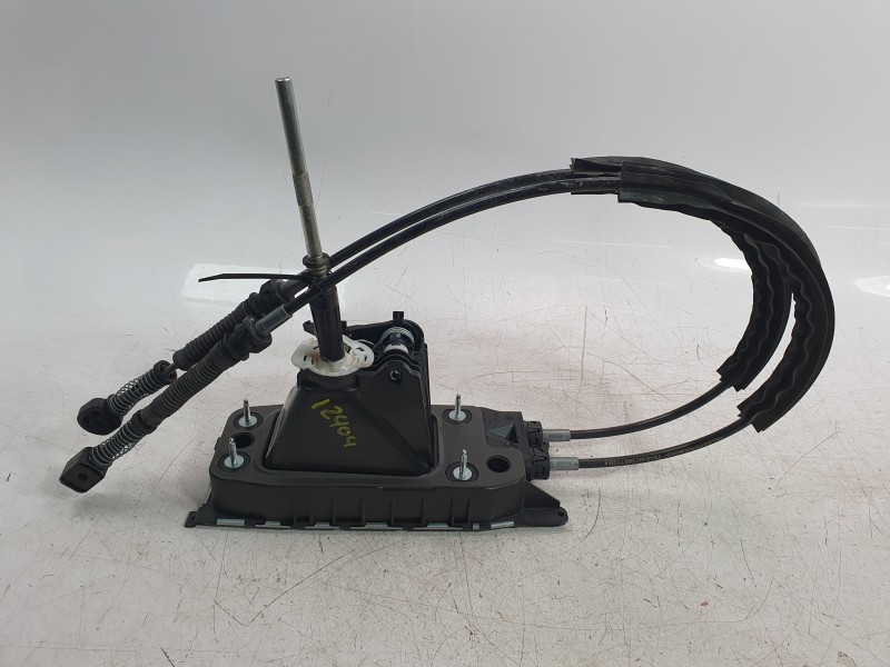 Recambio de palanca cambio para volkswagen touran (5t1) 2.0 tdi referencia OEM IAM 5QA711049C  