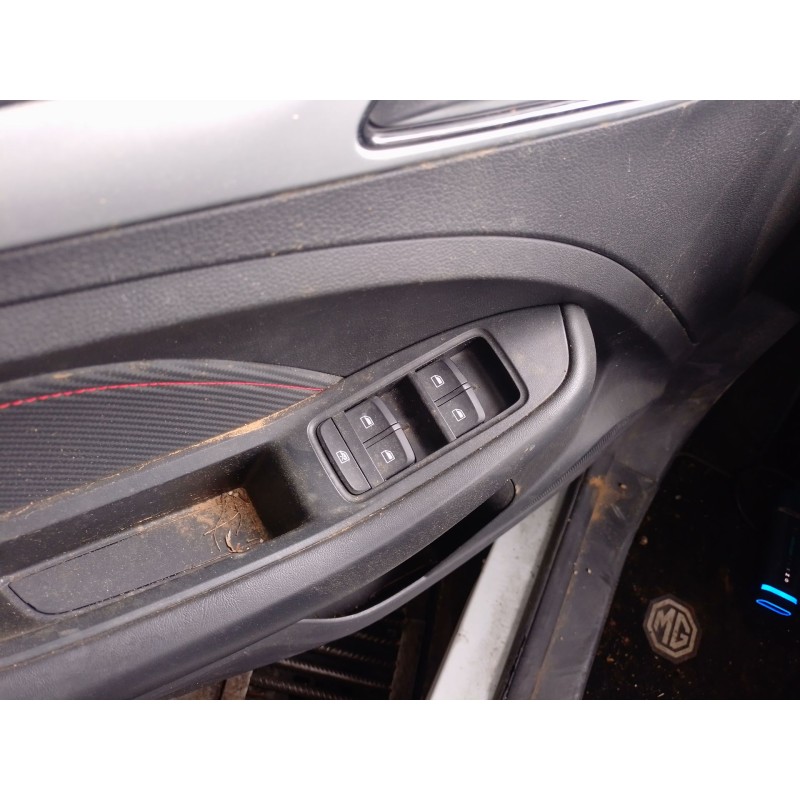 Recambio de mando elevalunas delantero izquierdo para mg zs suv (azs1) 1.5 vti referencia OEM IAM   