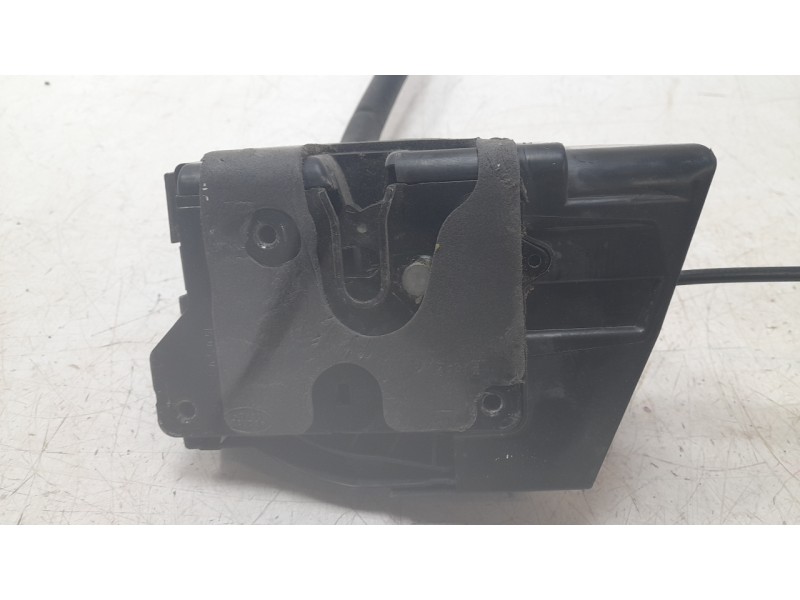 Recambio de cerradura puerta delantera derecha para land rover discovery sport (l550) 2.0 d 4x4 referencia OEM IAM GK72203A28FD 