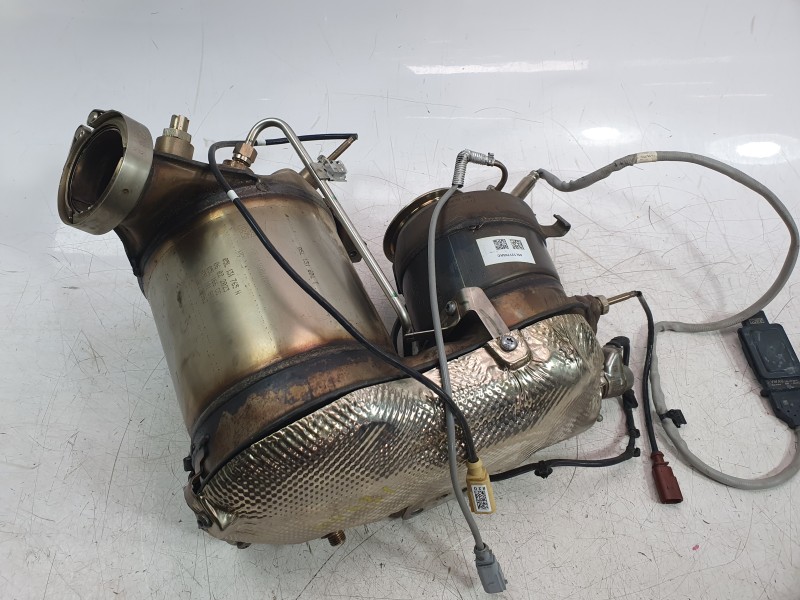 Recambio de filtro de particulas para volkswagen touran (5t1) 2.0 tdi referencia OEM IAM 05L131601T  