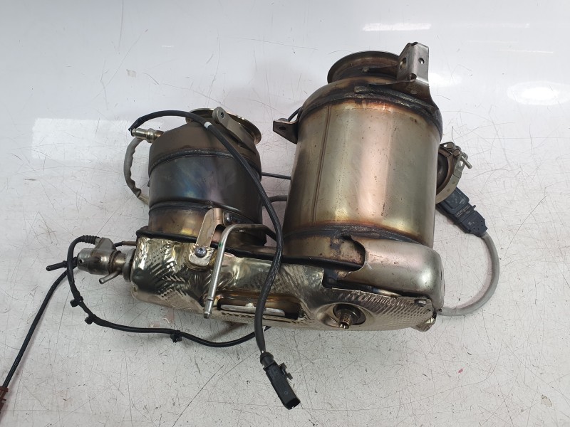 Recambio de filtro de particulas para volkswagen touran (5t1) 2.0 tdi referencia OEM IAM 05L131601T  
