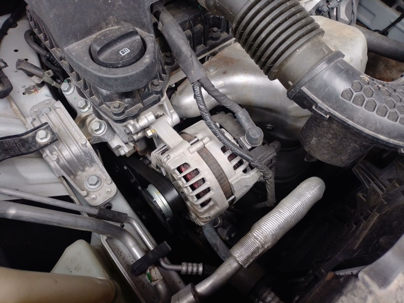 Recambio de alternador para mg zs suv (azs1) 1.5 vti referencia OEM IAM   