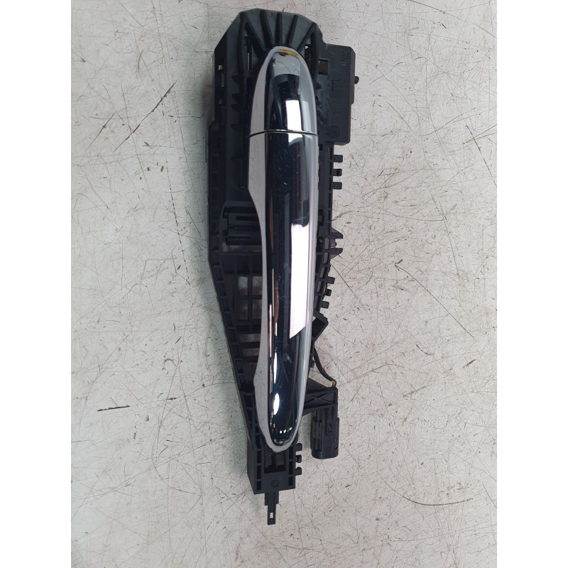 Recambio de maneta exterior trasera izquierda para maserati levante suv (m161) 3.0 d q4 referencia OEM IAM 670272681  