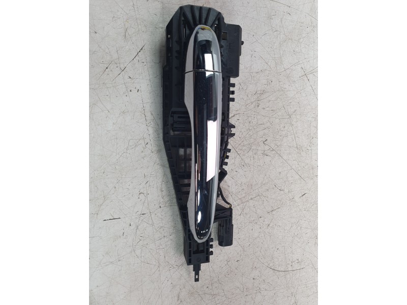 Recambio de maneta exterior trasera izquierda para maserati levante suv (m161) 3.0 d q4 referencia OEM IAM 670272681  
