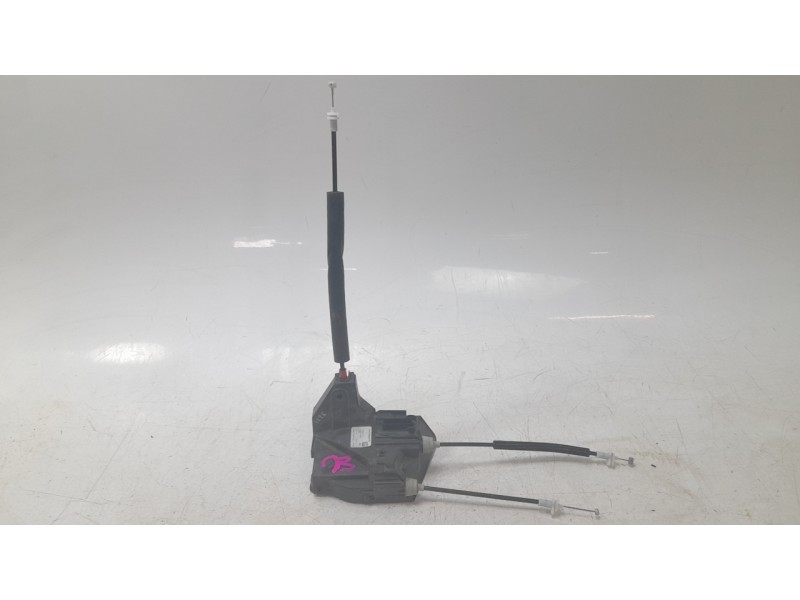 Recambio de cerradura puerta delantera izquierda para land rover discovery sport (l550) 2.0 d 4x4 referencia OEM IAM GK72203A29C