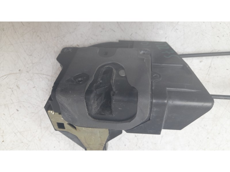 Recambio de cerradura puerta delantera izquierda para land rover discovery sport (l550) 2.0 d 4x4 referencia OEM IAM GK72203A29C