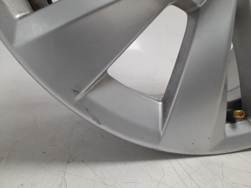 Recambio de llanta para skoda octavia iv (nx3, nn3, pv3) 2.0 tdi referencia OEM IAM 5E3601025AH  