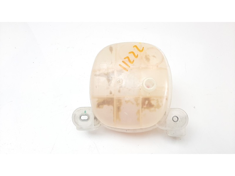 Recambio de deposito expansion para mahindra kuv 100 2wd nxt referencia OEM IAM 304DAU00831N  