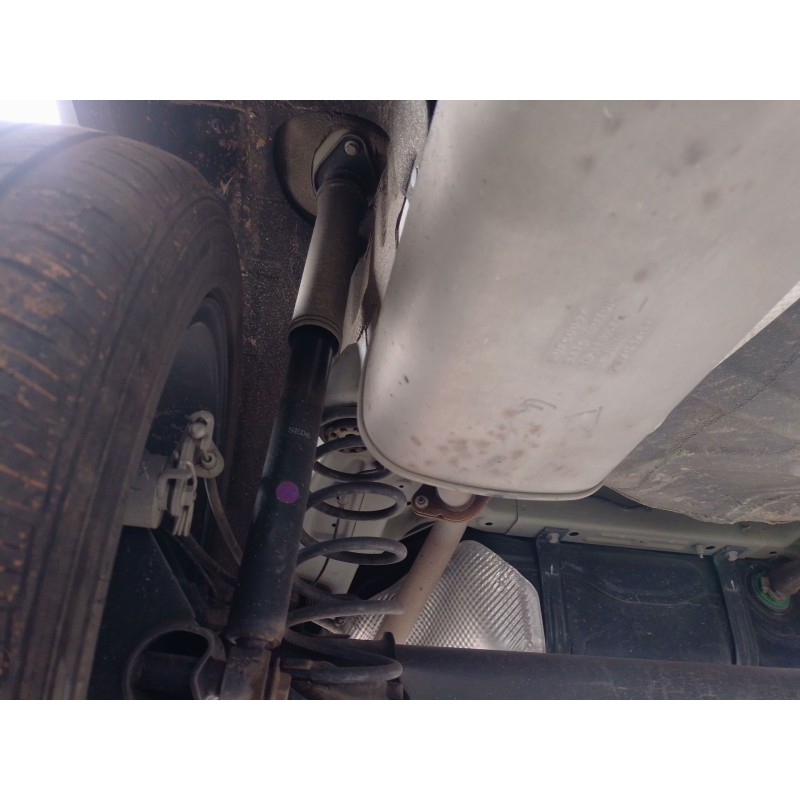 Recambio de amortiguador trasero izquierdo para mg zs suv (azs1) 1.5 vti referencia OEM IAM   