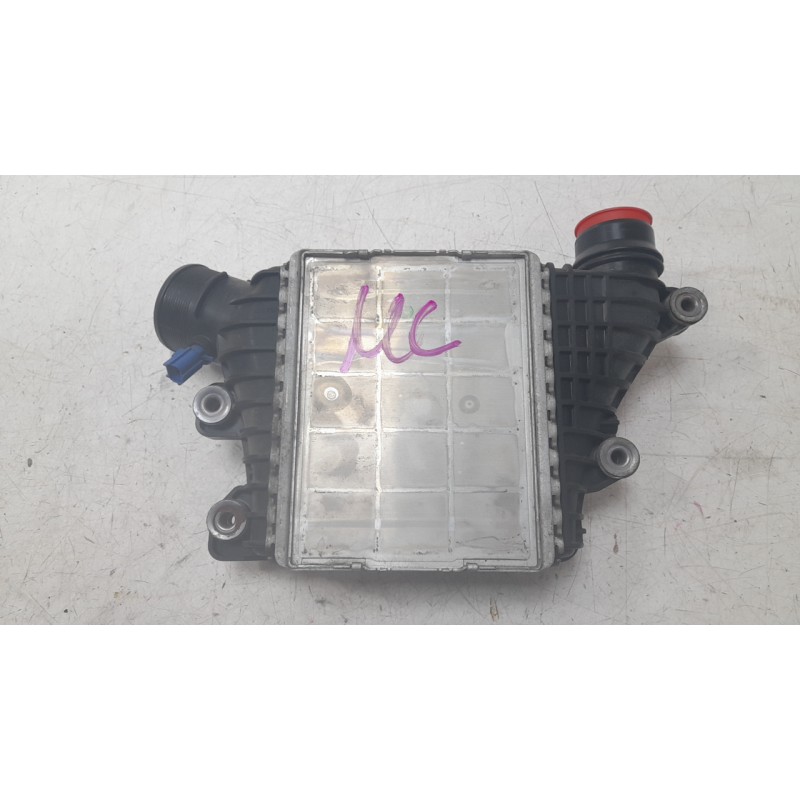 Recambio de intercooler para land rover discovery sport (l550) 2.0 d 4x4 referencia OEM IAM GJ329L440AB  