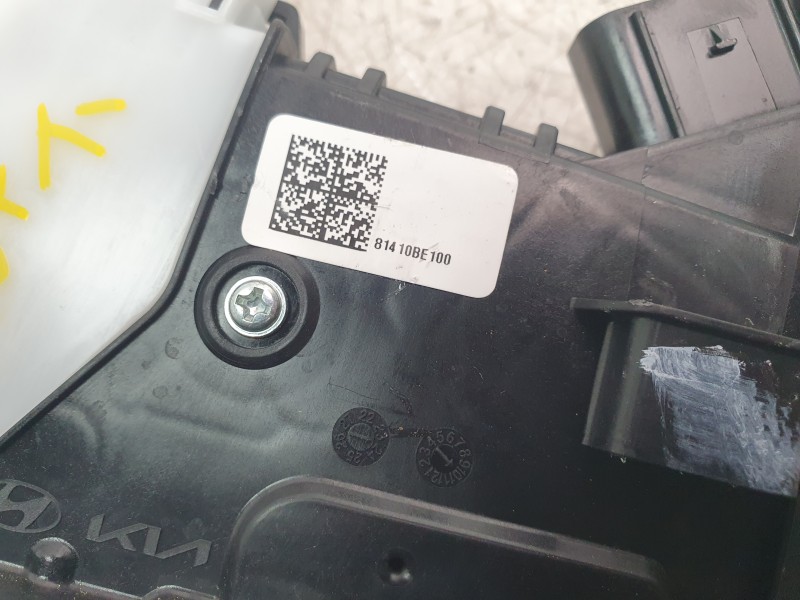 Recambio de cerradura puerta trasera izquierda para hyundai kona maxx 2wd referencia OEM IAM 81410BE100  
