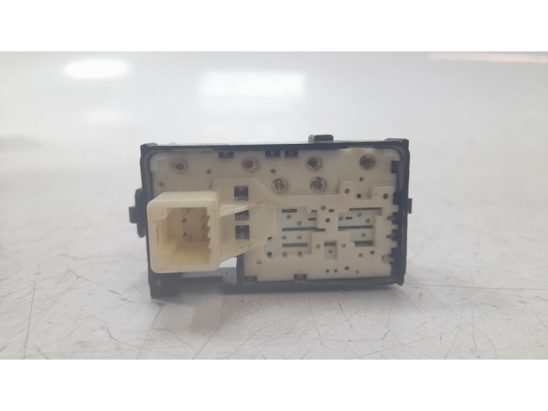 Recambio de mando elevalunas trasero derecho para toyota land cruiser prado (_j15_) 2.8 d-4d (gdj155, gdj150) referencia OEM IAM