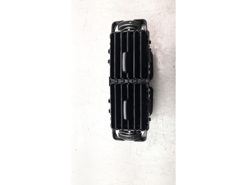 Recambio de rejilla aireadora para land rover range rover evoque referencia OEM IAM GJ32014A22AA GX63014A22AB 