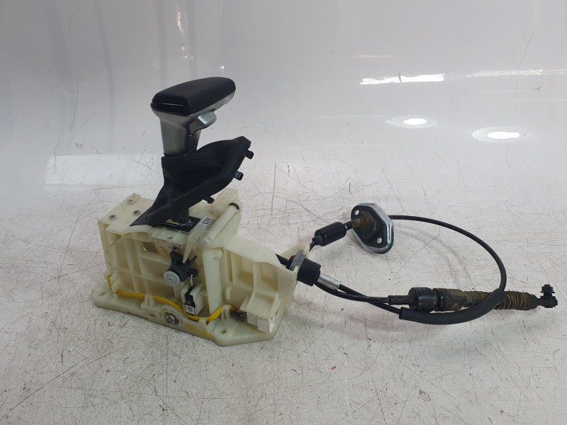 Recambio de palanca cambio para hyundai i20 iii (bc3, bi3) 1.0 t-gdi referencia OEM IAM 46700Q0300  