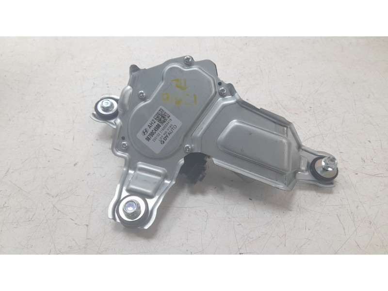 Recambio de motor limpia trasero para hyundai i10 iii (ac3, ai3) 1.0 mpi referencia OEM IAM 98700C4500  