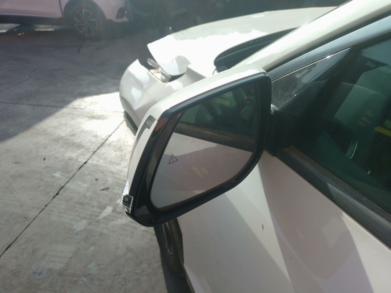 Recambio de retrovisor izquierdo para kia niro ii (sg2) 1.6 gdi hybrid referencia OEM IAM   