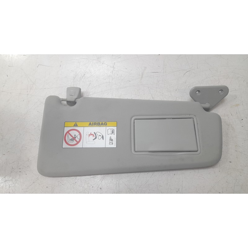 Recambio de parasol derecho para land rover discovery sport (l550) 2.0 d 4x4 referencia OEM IAM LR060407  