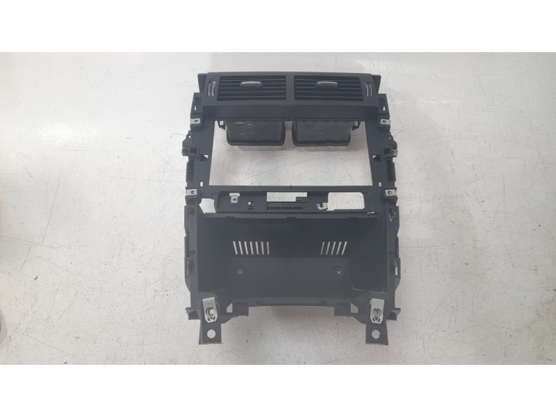 Recambio de aireador central para land rover discovery sport (l550) 2.0 d 4x4 referencia OEM IAM FK72C8A254AB  