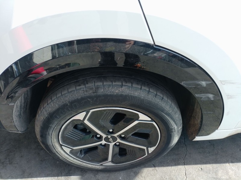 Recambio de aletin trasero derecho para kia niro ii (sg2) 1.6 gdi hybrid referencia OEM IAM   