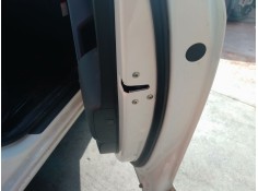 CERRADURA PUERTA DELANTERA DERECHA 81320AT110 