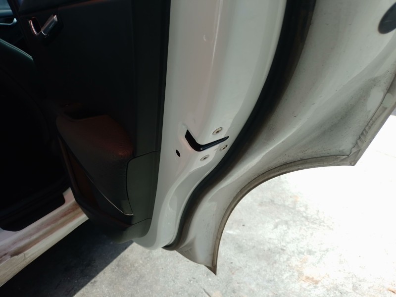 Recambio de cerradura puerta trasera derecha para kia niro ii (sg2) 1.6 gdi hybrid referencia OEM IAM   